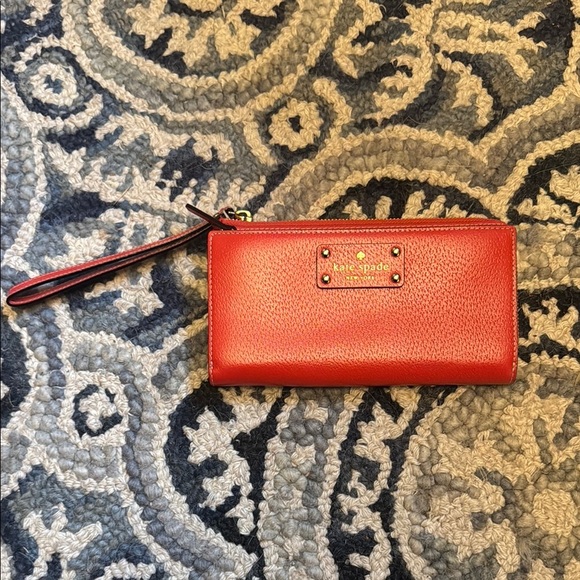 Kate Spade Wallet NWT - Picture 1 of 7